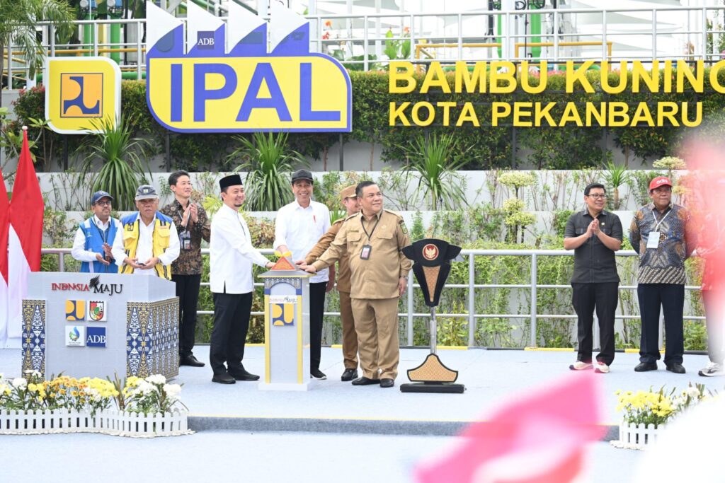 Presiden Jokowi Resmikan Instalasi Pengolahan Air Limbah di Pekanbaru