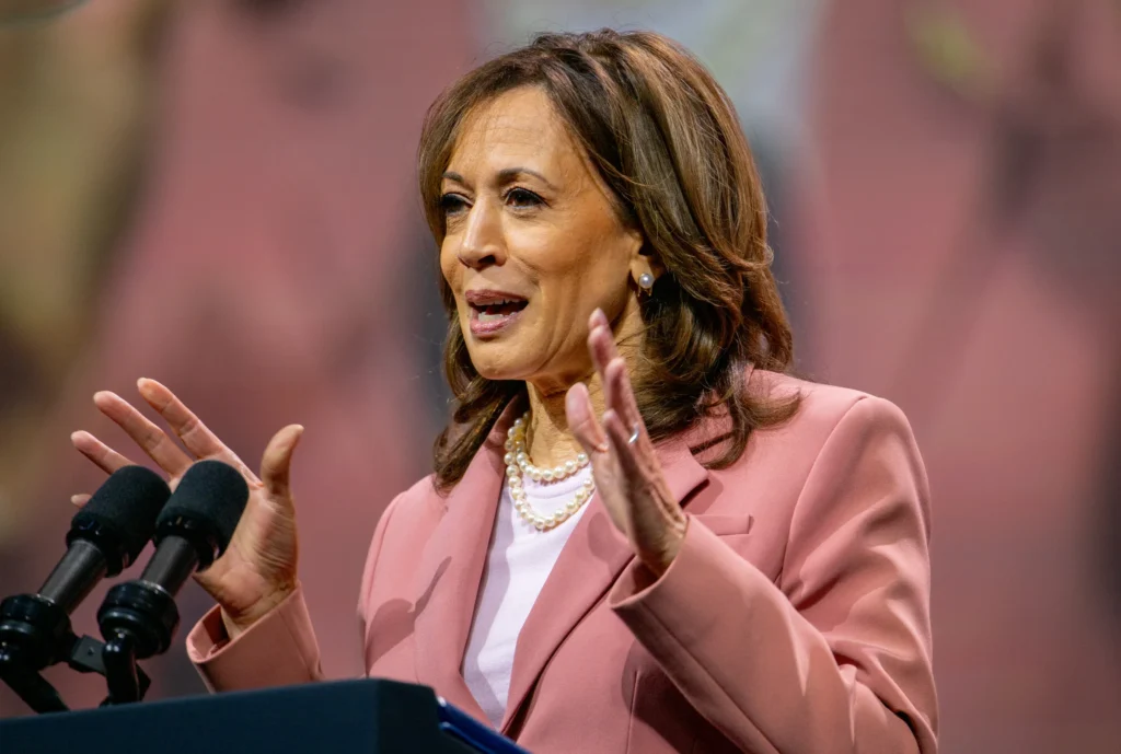 Kamala Harris Siap Maju Gantikan Joe Biden di Pemilu AS