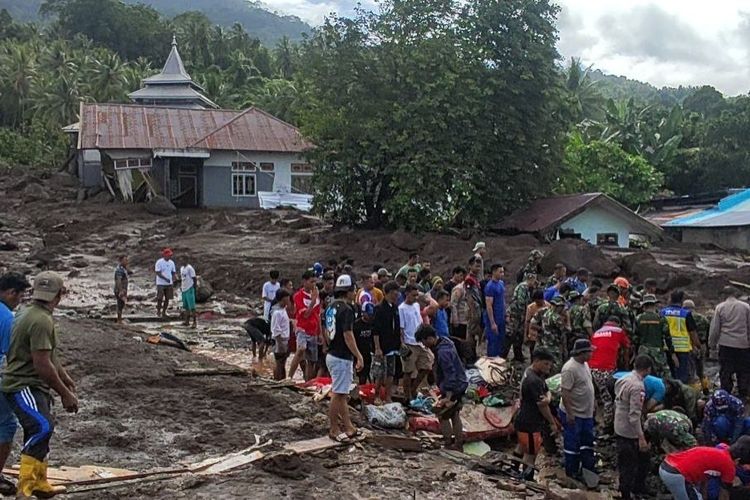 Banjir Bandang di Ternate Tewaskan 7 Orang