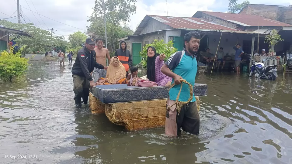 Ratusan Rumah di Deli Serdang Terendam Banjir 1 Meter