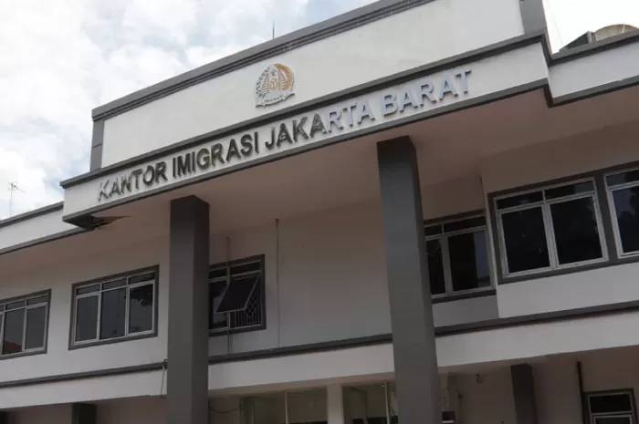 Imigrasi Jakbar Ringkus Sindikat Perdagangan Orang ke Kamboja